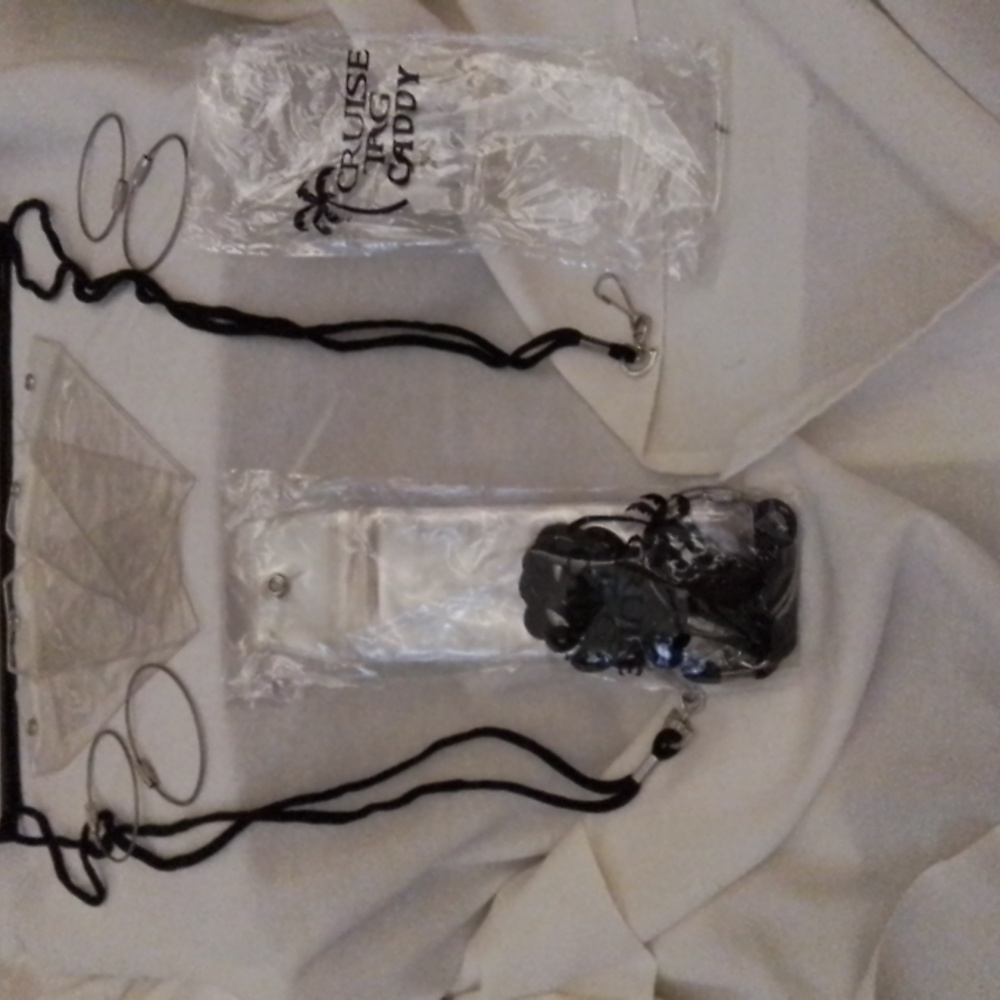 Cruisetags Cruise Ship Luggage Tags and Laynards